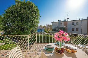 Maison Fleurie Apartments