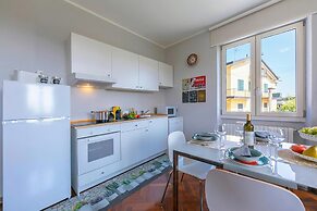 Maison Fleurie Apartments