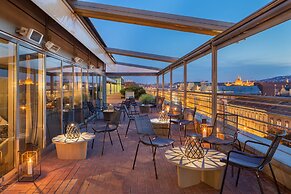 Crowne Plaza Budapest by IHG