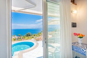 Dependance Castiglione With Pool And View