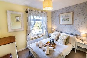 Seaside Snug
