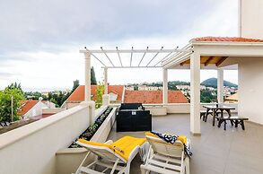 Miracle Apartments