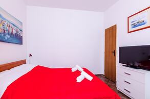 Miracle Apartments