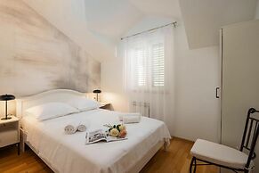 Breathtaking Panorama Villa Vese