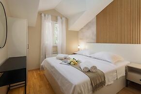 Breathtaking Panorama Villa Vese