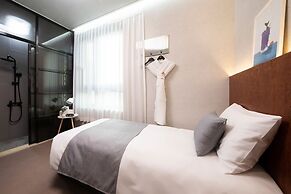 Hotel Dm