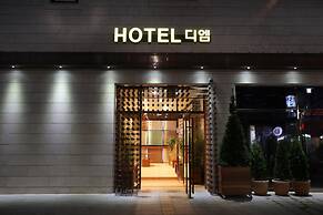 Hotel Dm
