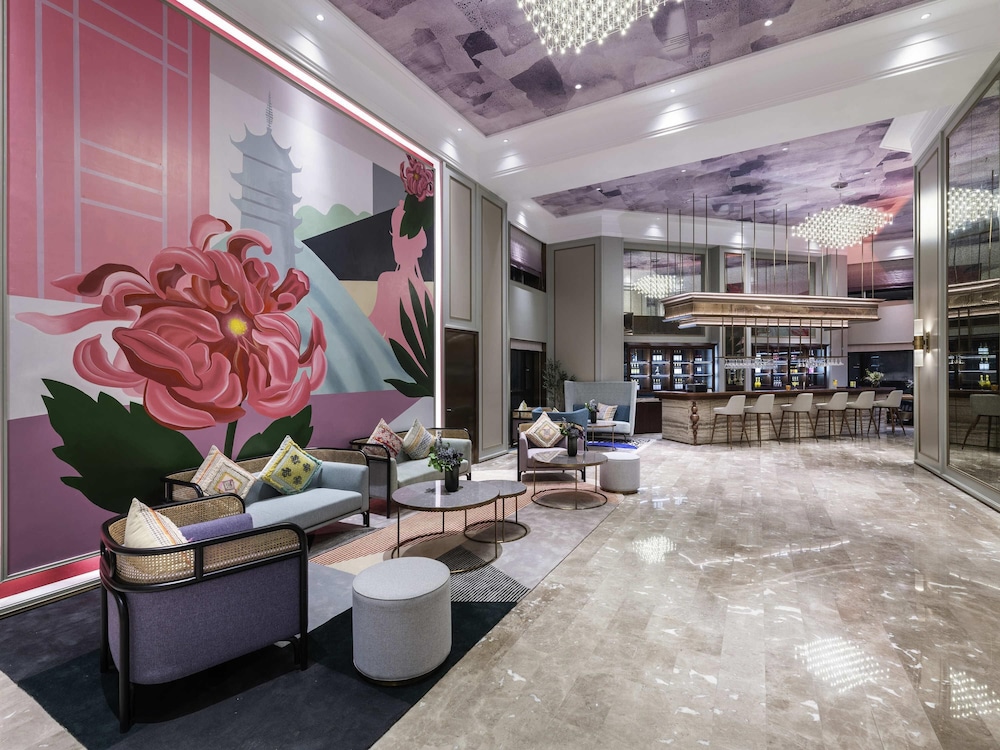 Mercure Nantong Downtown