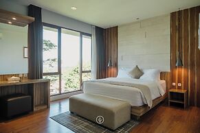 Anindya Hill View 7BR Villa a Private Heated Pool