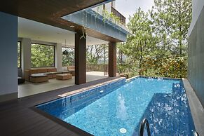 Anindya Hill View 7BR Villa a Private Heated Pool