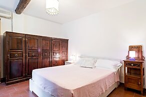 Pratello centrale e funzionale Apartment
