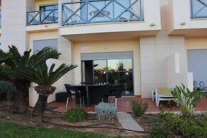 Charming 3-bed Apartment in Albufeira