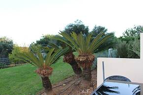 Charming 3-bed Apartment in Albufeira