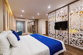 Sunshine Hotel