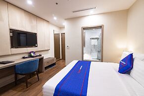 Sunshine Hotel