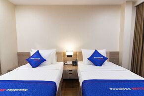 Sunshine Hotel