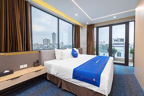 Sunshine Hotel