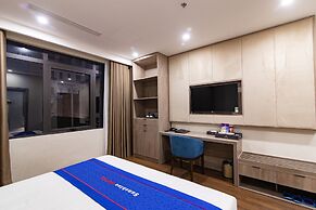 Sunshine Hotel