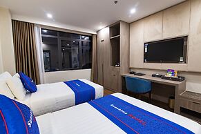 Sunshine Hotel