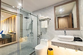 Sunshine Hotel