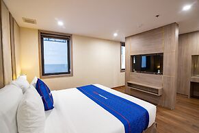 Sunshine Hotel