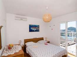 Ivo Guest House