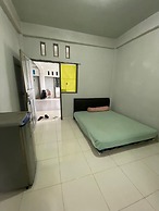 Pondok Elit Kos 888
