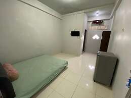 Pondok Elit Kos 888