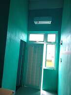 KOST 748 AT