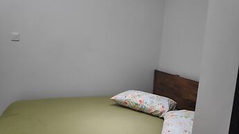 Avicenna 2 Guesthouse