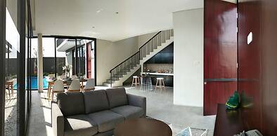 Group Villa Luxury