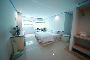 Prachuap Saam Ao Hotel