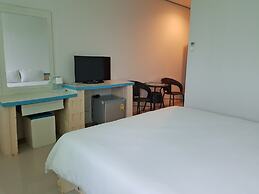 Prachuap Saam Ao Hotel