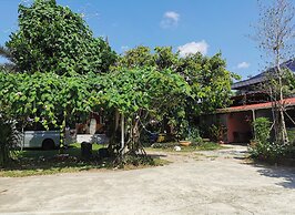 Lek Homestay