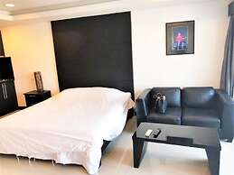 Platinum Suites Studio Condo Jomtien