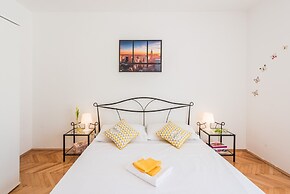 Apartment Hope