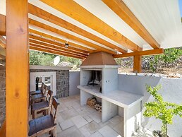 Stone House Prapatna