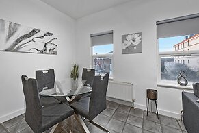 West Ealing SVD Apt. - 2 Bedroom 2 Bath