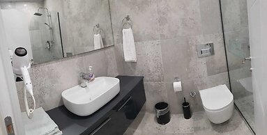 Kent Suites Hotels