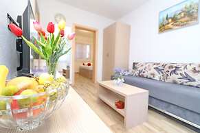 Seaside Apartments Hrkac