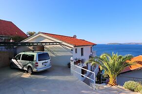 Seaside Apartments Hrkac