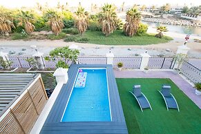Fairways Villa at Al Hamra Village