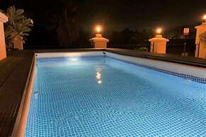 Fairways Villa at Al Hamra Village