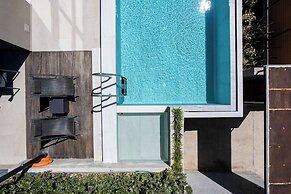 Omnia Villas