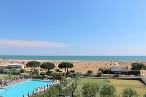 Beachfront Flat With View