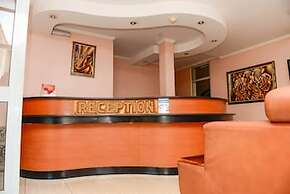 Room-have a Fabulous Experience Wail sta