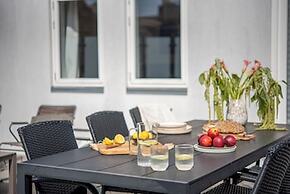 Leaves 4 - Precious 2-bdr Apt in Central Copenhagen