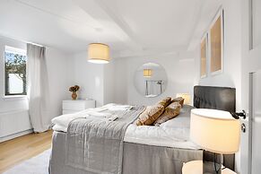 Leaves 4 - Precious 2-bdr Apt in Central Copenhagen
