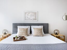 Leaves 2- Chic Apt for 8 Persons in Central Copenhagen