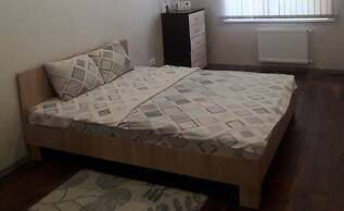 PaulMarie Apartments on Gercena 16a